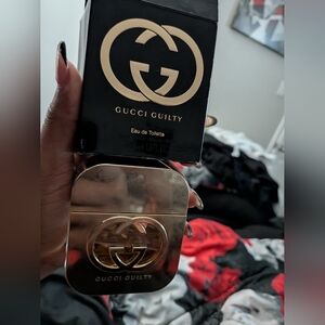 Gucci Guilty Eau de Toilette - Gold Bottle